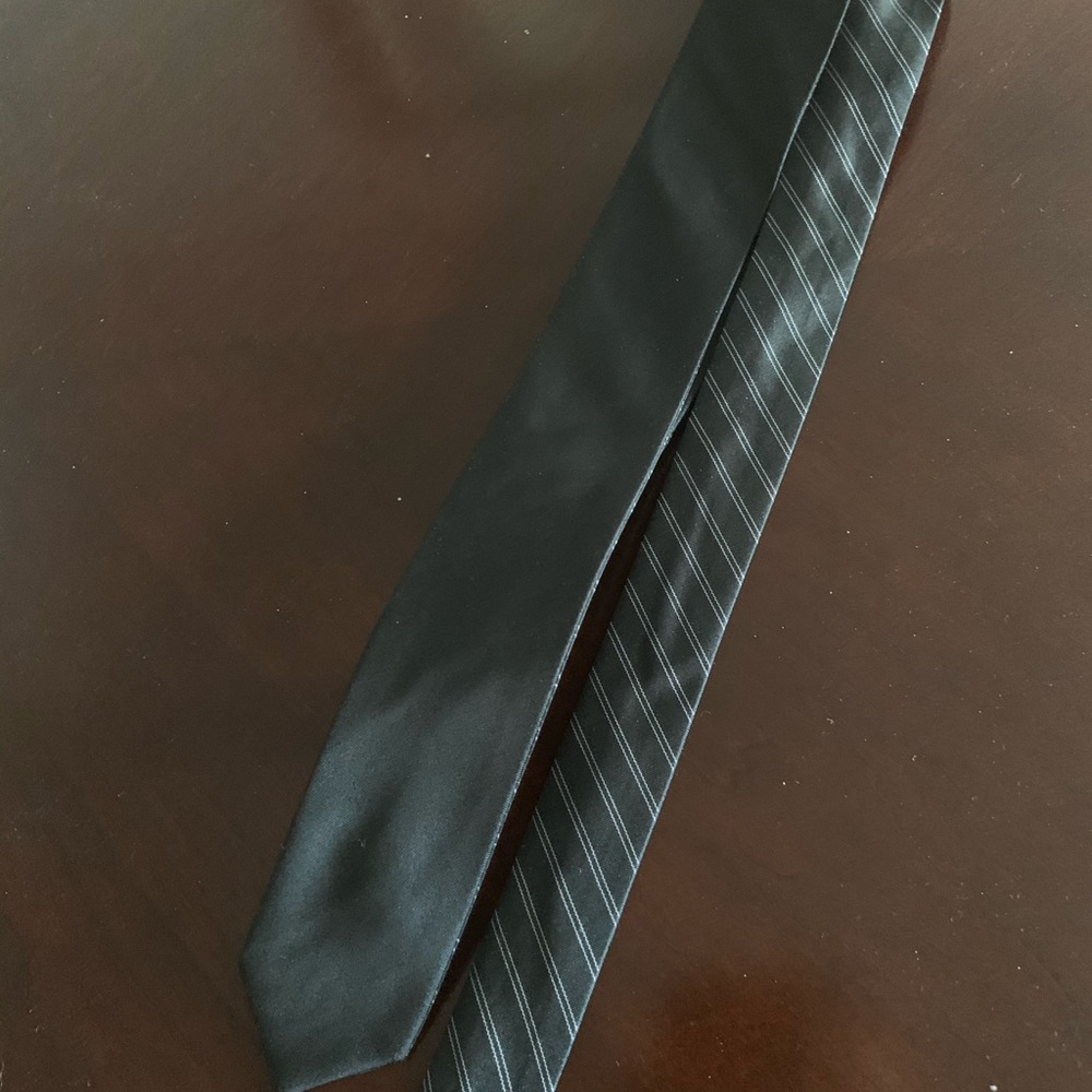 Reversible Tie - Picture 3 of 3